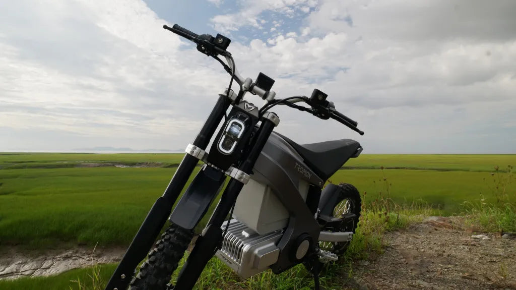 TROMOX MC10 Electric Dirt Bike – 11kW Motor, Dual Battery, Street-Legal, 120km Range