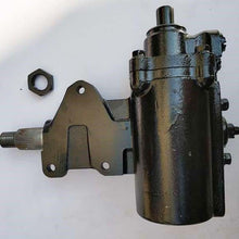 Load image into Gallery viewer, Factory Price Good Quality Auto Steering Systems Power Steering Rack for K77T K74 L200 K96 LHD MB351681 4410A203 MR31997