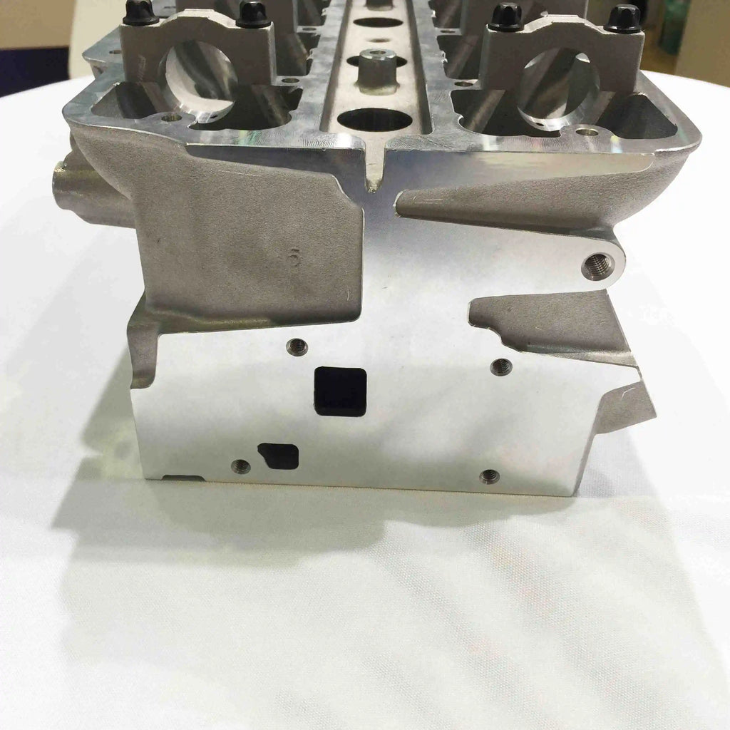Auto Parts Cast Z12XEP Z14XEP Diesel Engine Cylinder Head 55355430 for Opel 1.4G 16V ASTRA MERIVA TIGRA COMBO