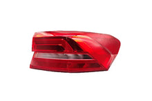 Load image into Gallery viewer, Volkswagen LED Tail Light Assembly 19D945095 / 19D945096