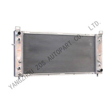 Load image into Gallery viewer, Car Radiator for Chevrolet Silverado 1500 2500 3500 Hummer H2 Silverado 1500 2500 3500 / AM General Hummer