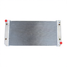 Load image into Gallery viewer, 4-ROW Radiator for 2003-2007 2005 Chevy GMC C4500 C5500,C6500 Kodiak Topkick