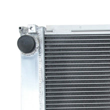 Load image into Gallery viewer, Aluminum Radiator for BMW 320i 323Ci 323i 323is 323ti 325i 325is 328i 328is M3 Z3 1992-2001 Water tank