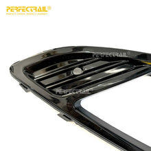 Load image into Gallery viewer, PERFECTRAIL H1BB-15A217-A1C59B8 H1BB-15B216-A1C59B8 Auto Parts Fog Light Lamp Bezel Bracket Cover for Ford Fiesta Mk8 2017-