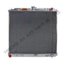 Load image into Gallery viewer, Custom Car Radiator for Nissan Frontier Pathfinder Pathfinder Xterra 2005-2019 SUZUKI Equator 2009-2012