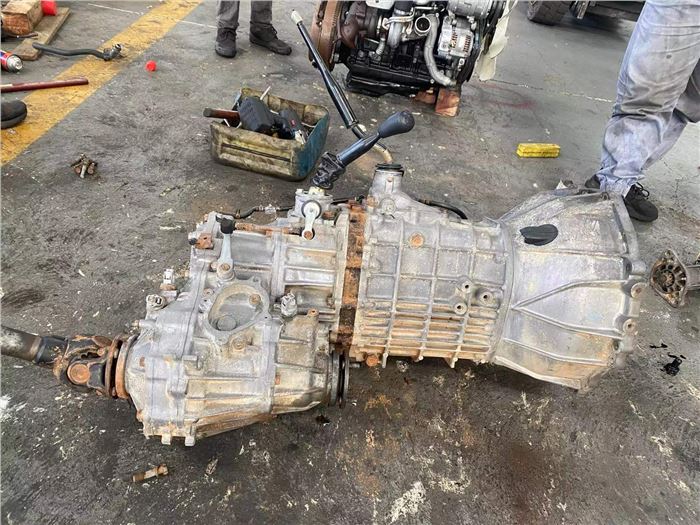 APS-HV-1601734038250 AP-HV-1601734038250-26 Toyota LandCruiser Original 1HD-T Used Manual 4WD Gearbox