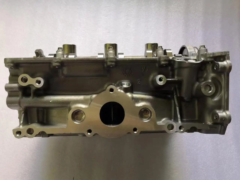 Factory Direct Cylinder Head GN1G-6090-AB GN1G-6C032-AA GN1G6090AB GN1G6C032AA for Ford Focus 1.5T