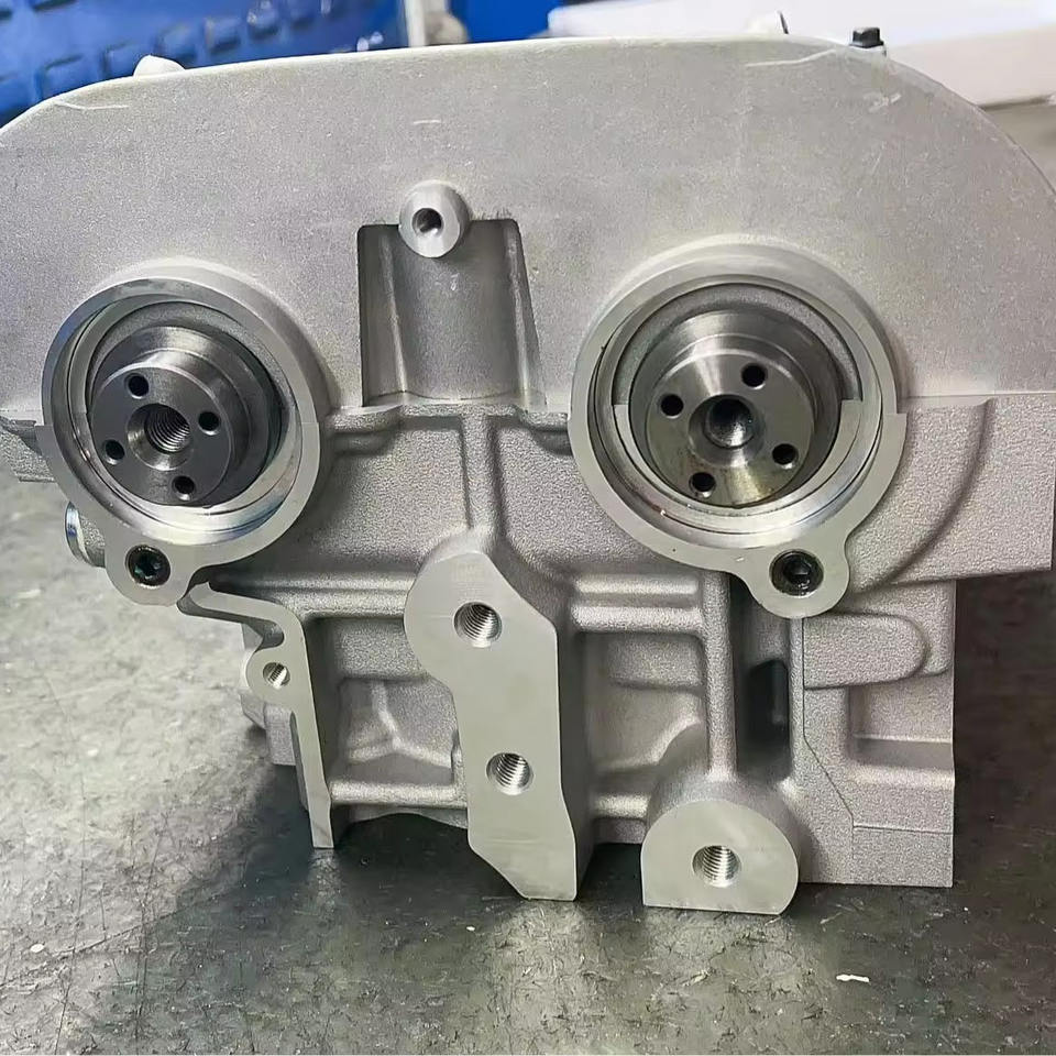 1.6L 16V Ti-VCT Complete Cylinder Head OEM BM5G-6A258-A 7S7G-6C032-AA for Ford Duratec Engine