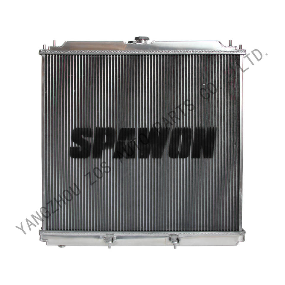 Custom Car Radiator for Nissan Frontier Pathfinder Pathfinder Xterra 2005-2019 SUZUKI Equator 2009-2012