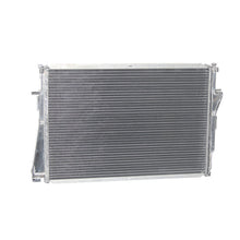 Load image into Gallery viewer, Aluminum Radiator for BMW M3 3.2L L6 3246cc -ci 2001-2006