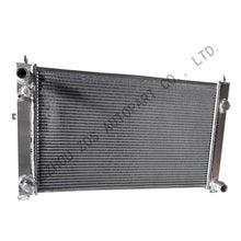 Load image into Gallery viewer, Car Radiator for Audi S4 A4 Quattro A6 Quattro Allroad Quattro / Volkswagen Passat 1996-2005 Audi A4 B5 S4 2.4 2.6 2.7 2.8
