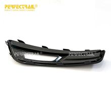 Load image into Gallery viewer, PERFECTRAIL F1EB-15A299-C F1EB-15A298-C Auto Parts Fog Light Lamp Bezel Bracket Cover for Ford Focus MK3 III