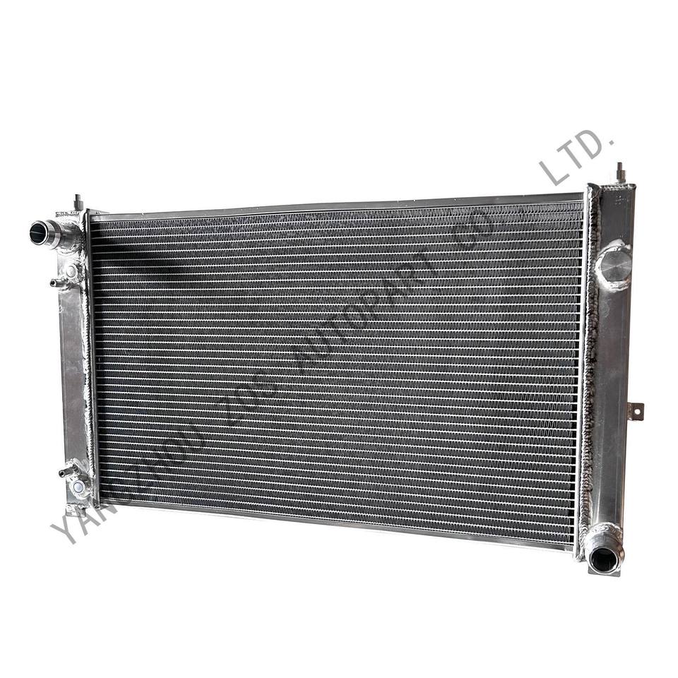 Car Radiator for Audi S4 A4 Quattro A6 Quattro Allroad Quattro / Volkswagen Passat 1996-2005 Audi A4 B5 S4 2.4 2.6 2.7 2.8