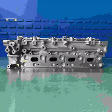Load image into Gallery viewer, Auto Engine OM651.901 908724 A6510103220 A6510103020 Cylinder Head Assembly for Mercedes Benz B180/B200