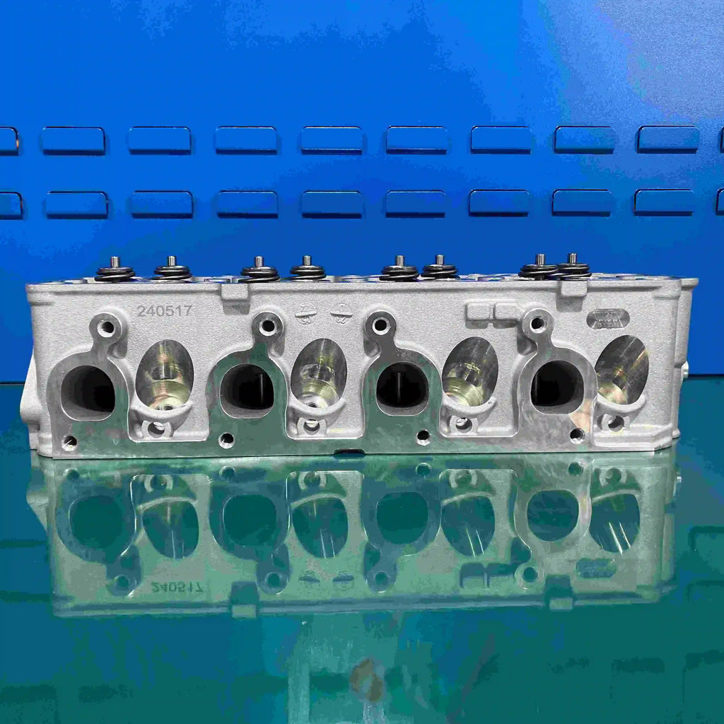 C14NZ 90322813 90502537 Complete Cylinder Head for Opel ASTRA COMBO CORSA KADETT
