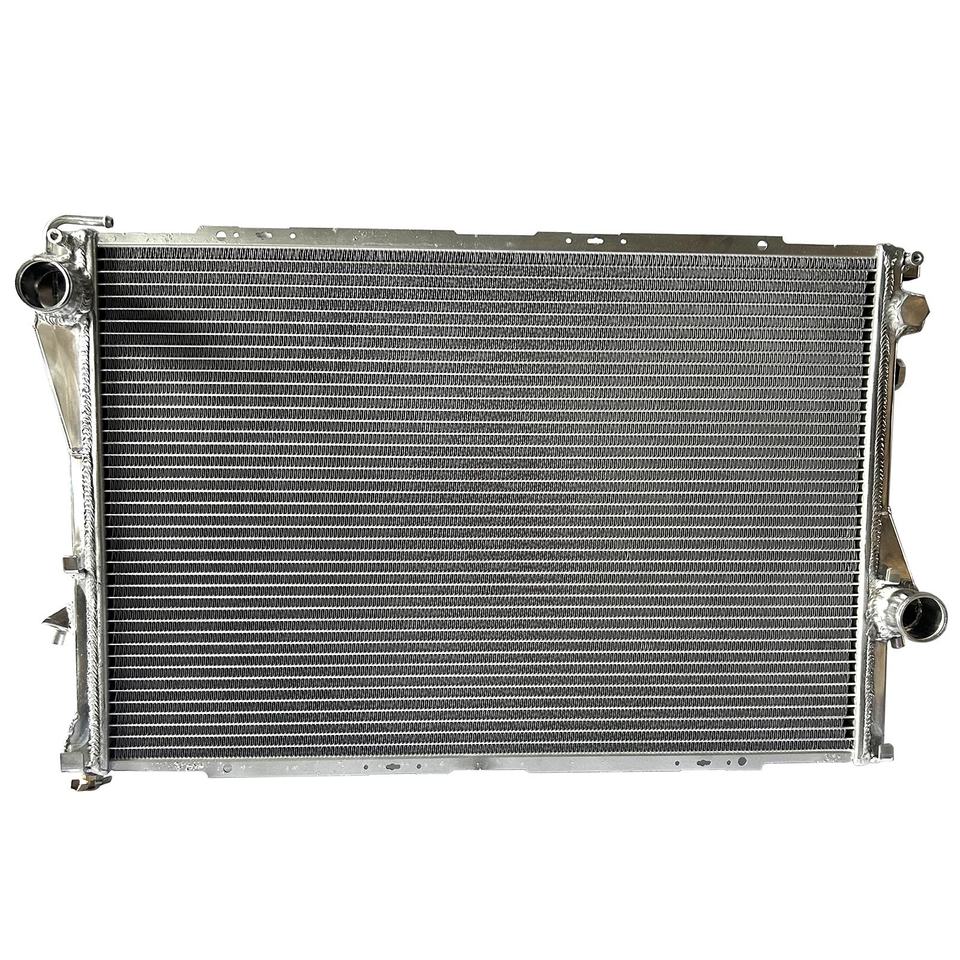 Aluminum Radiator for BMW 528i 540i 740i 740iL 750iL 850Ci L6 V8 V12 2.8L 4.0L 4.4L 5.0L 5.4L 1994-1999 Water tank - Auto Parts