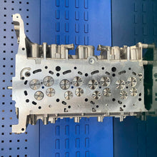 Load image into Gallery viewer, FXFA ZSD D2FA D4FA D0FA F4FA Bus Van Diesel Engine Cylinder Head for Ford Transit Platform Chassis 2.4L 16V 908766 908266
