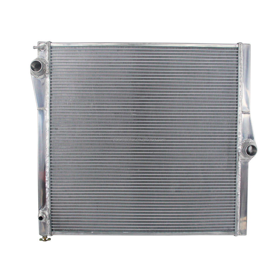 Performance Radiator For BMW core size 610*278*40mm X5 L6 V8 3.0L 4.8L 2007-2010