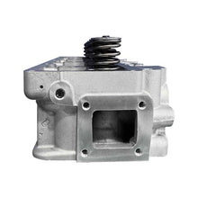 Load image into Gallery viewer, Auto Engine Parts A2741003010 TKG100301068 Cylinder Head Complete for Ford GAZ 274