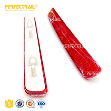 Load image into Gallery viewer, PERFECTRAIL XFF500020 XFF500030 Auto Parts Rear Bumper Red Reflector Set for Land Rover Discovery 3 4 L319 Range Rover L320