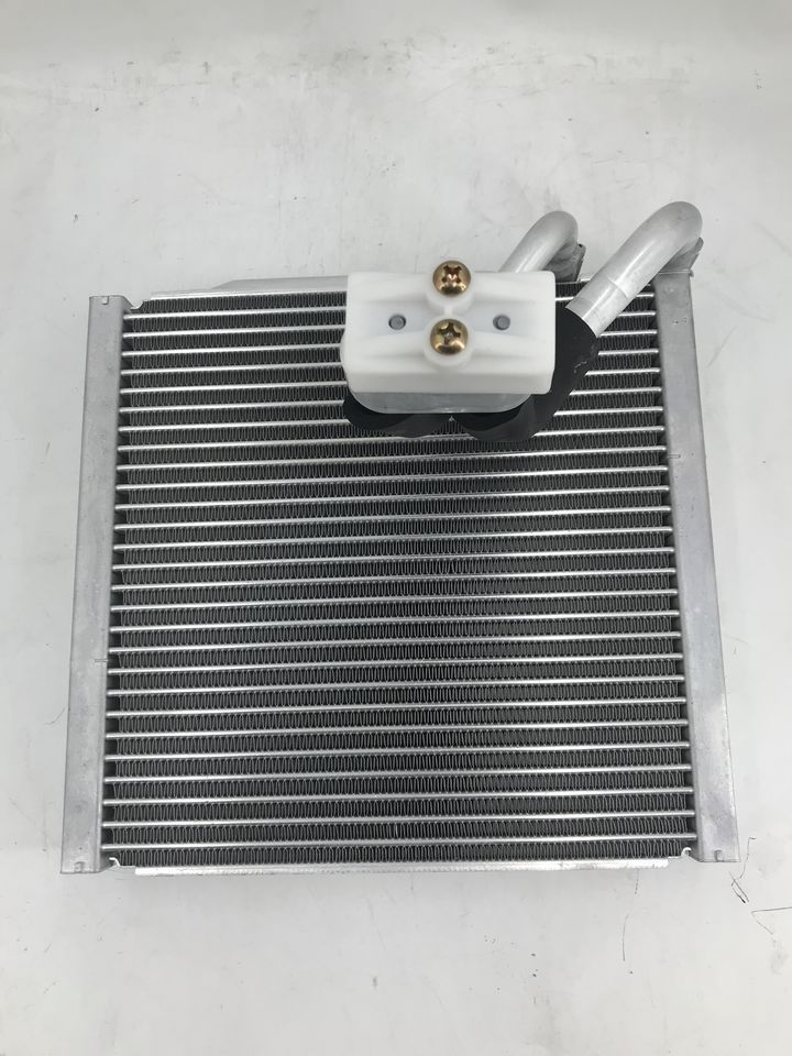 AC Evaporator Coil for Kia Rio 17 OE 97139H9000, Compatible with Toyota, Hyundai