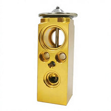 Load image into Gallery viewer, OE 9073208 Automotive Air Conditioning Expansion Valve for L300, L200, LW200, L100