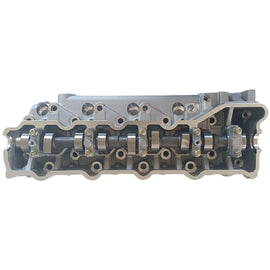 Mitsubishi Pajero II / Space Gear / L200 / L300 2.8D 4M40 / 4M40T Cylinder Head 1993.11-1999.10 (OEM ME202621)