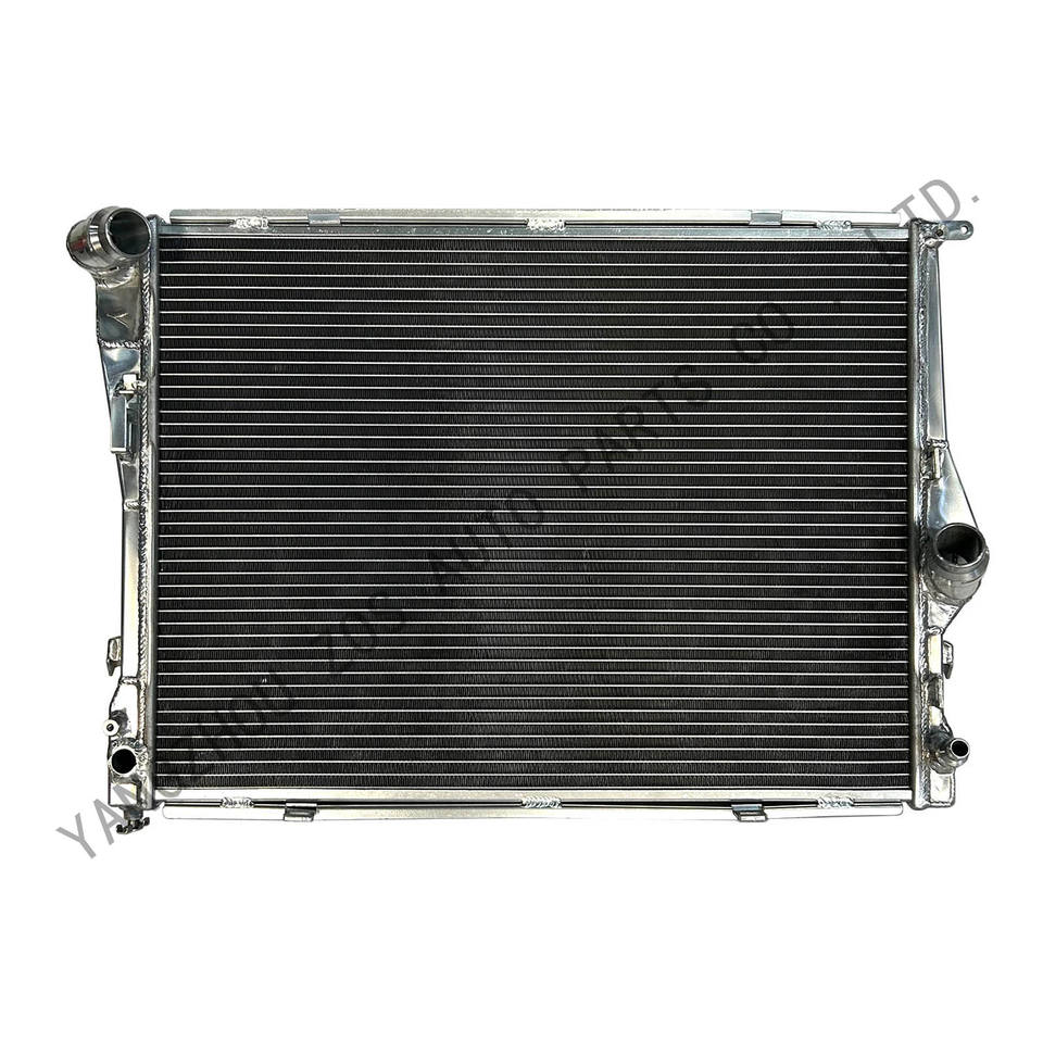 Car Radiator for BMW 1 Series E81 | E82 | E87 | E88 3 Series E90 | E91 | E92 | E93 E84 E89 RADIATOR 2004-2015