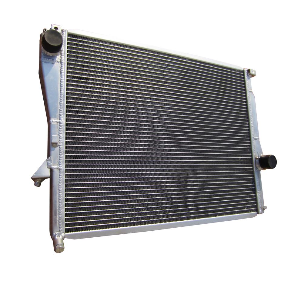 Aluminum Radiator for BMW Z3 2.5L 2.8L 3.0L 3.2L L6 1997-2002 Water tank - Auto Parts
