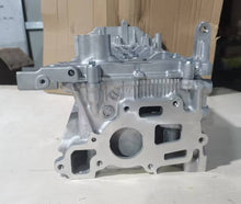 Load image into Gallery viewer, MR18 MR18DE Aluminum Alloy Engine Cylinder Head 11040-EE00A 11040-ED80A Bare Cylinder Head for Nissan Tiida Livina 1.8L