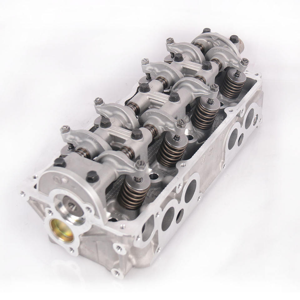Complete Engine Cylinder Head Assembly OE FE7010100 F85010100F Fit for Japan Petrol Car Mazda Engine F8 FE