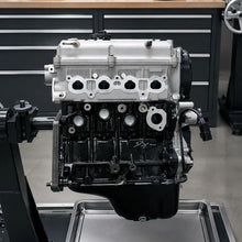 Load image into Gallery viewer, Premium G4HG 1.1L 4 Cylinder 12 Valve SOHC Petrol Engine Assembly Long Block for Hyundai Atos Getz Kia Picanto Morning