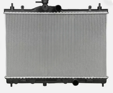Load image into Gallery viewer, Aluminum Radiator for Nissan Tiida C11 OE 21410-1FD5A
