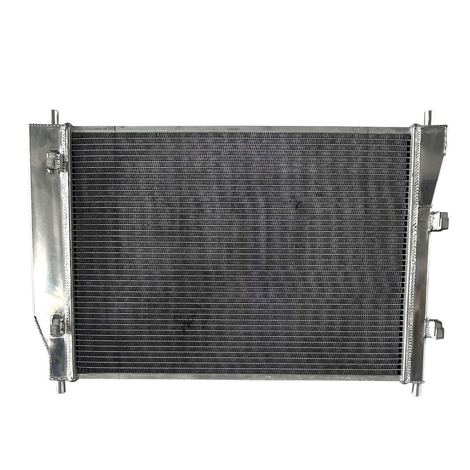 Aluminum Radiator for Chevrolet Corvette SSR C6 Saab 9-7x 2005-2013 Radiator