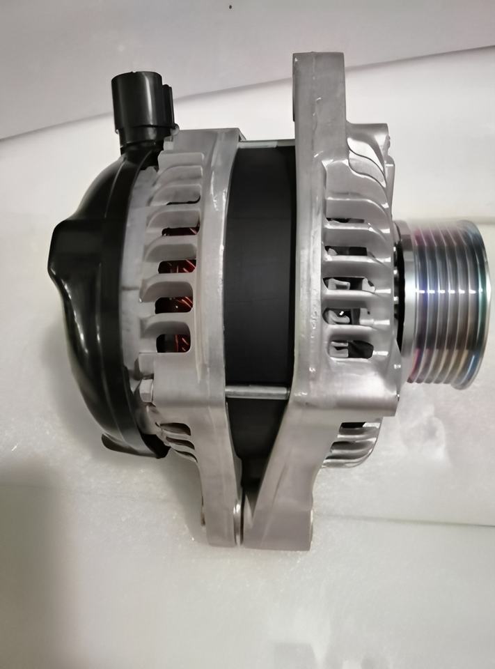 Alternator for Honda Crosstour 3.5L and Accord 3.0L OE 104211 8300