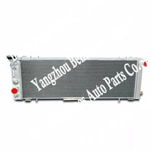 Load image into Gallery viewer, 4 Rows Radiator and Shroud Fan for 1970-1975 Datsun 240Z 260Z 2.6L