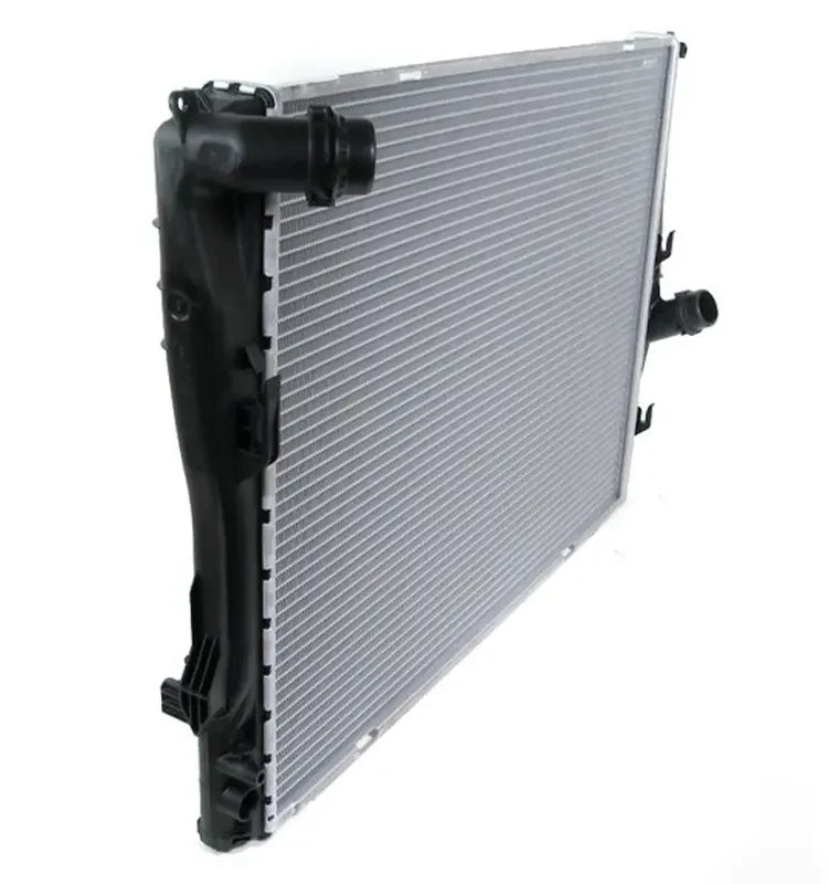 BMW 3 Series E46 E90 Z4 Engine Radiator 17119071517 / 17117559273
