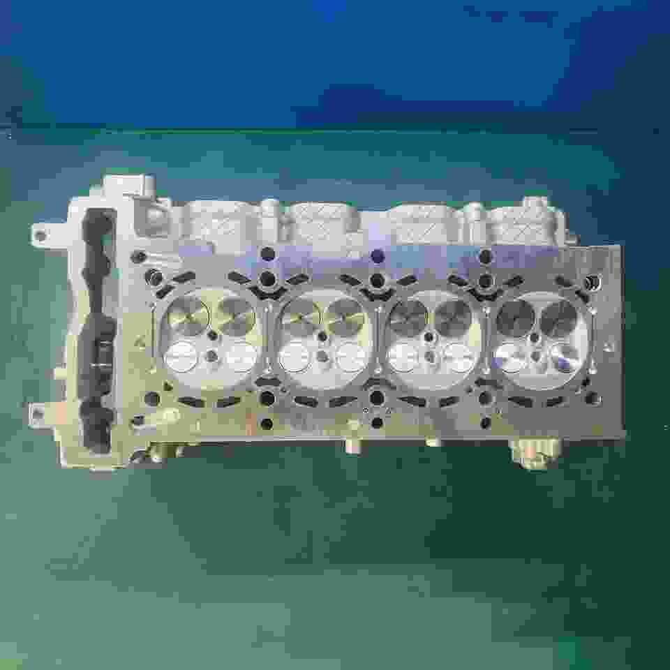 Brand New M274 920 C200 Cylinder Head A2740106602 for MERCE DES B Enz C200 2.0T 16 VALVE