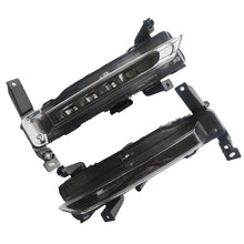 Load image into Gallery viewer, Left Front Fog Light LED for Chery Tiggo 8 Pro OE 605000679AA