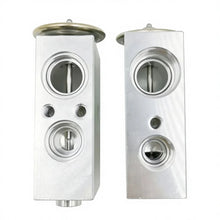 Load image into Gallery viewer, S28022 OE 8106QXA-010-00 Air Conditioning Expansion Valve for Beiben Trucks