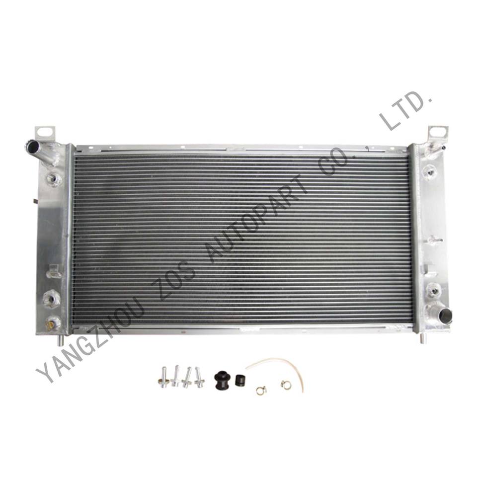 Car Radiator for Chevrolet Silverado 1500 2500 3500 Hummer H2 Silverado 1500 2500 3500 / AM General Hummer