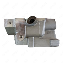 Load image into Gallery viewer, TOYOTA HILUX V Pickup 1989.01-1997.07 2.4 EFI 4WD (84KW,114PS) 22R 22R-E Cylinder Head Runner Celica Cressida Land Cruiser 70 Pick-up – OEM 1110135060