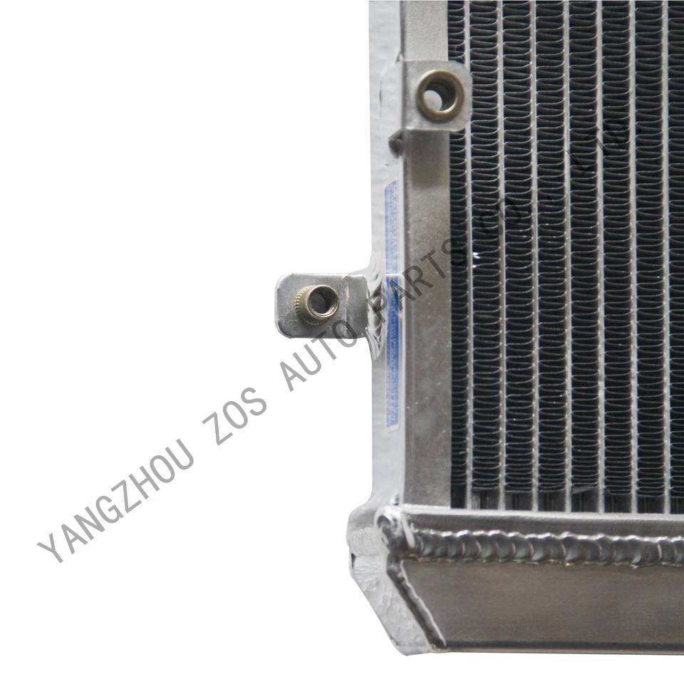 Custom Car Radiator for Mitsubishi Mirage / Proton SAGA / Dodge Colt / Eagle Summit Vista / Plymouth Colt 1984-1998