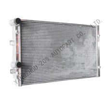Load image into Gallery viewer, Car Radiator for Audi A3 Quattro TT Quattro / Volkswagen Beetle CC Eos GTI Jetta Passat 2009-2016 420MM
