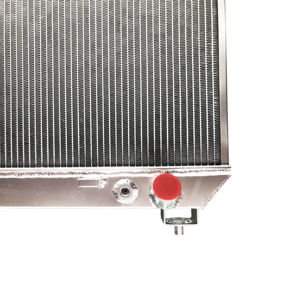 Aluminum Radiator for Chevrolet Camaro V8 6.2L 2010-2011 Water tank - Auto Parts