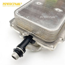 Load image into Gallery viewer, PERFECTRAIL LR039821 LR010728 C2Z25033 AJ811960 High Quality Auto Parts Engine Oil Cooler for Land Rover Range Rover Sport L405
