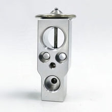 Load image into Gallery viewer, OE 4M0820679A Air Conditioning Expansion Valve for Audi E-Tron, Q5L, Q7