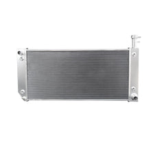 Load image into Gallery viewer, Full Aluminum Radiator for Chevrolet Express 2500 3500 4500 Pasajeros GMC Savana V8 4.8L 6.0L 2004-2019