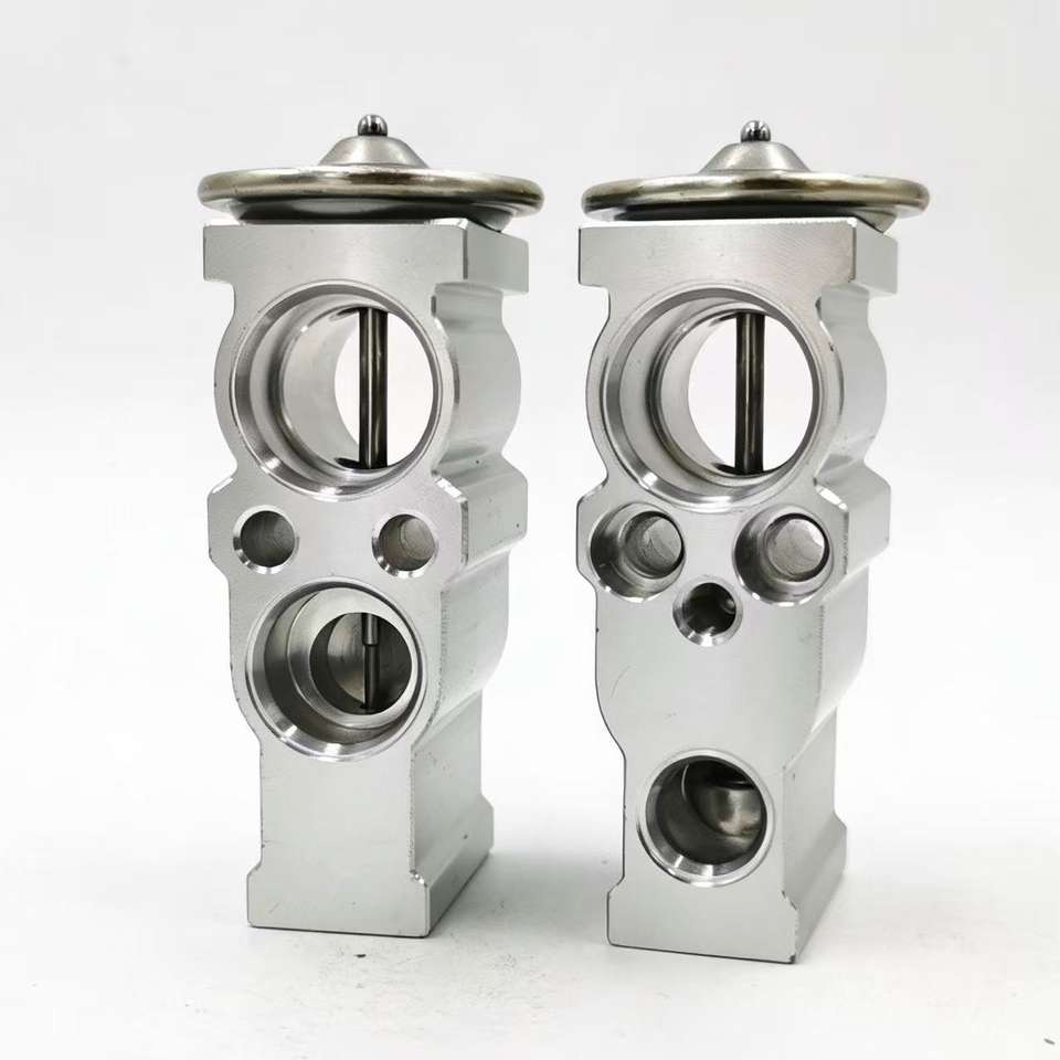 OE 8106100AGW01A Automotive Air Conditioning Expansion Valve for Haval Jolion & Changan CS55 PLUS