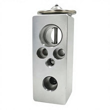 Load image into Gallery viewer, S10002 OE 9M59-19849-AA Air Conditioning Expansion Valve for Ford Focus 1.8L-2.0L
